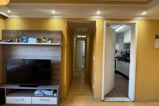 Sala de apartamento à venda com 2 quartos, 51m² em Parque Erasmo Assunção, Santo André
