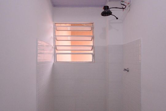 Banheiro  de casa à venda com 1 quarto, 25m² em Vila Dom Pedro I, São Paulo