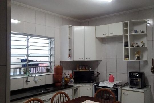 Cozinha de casa à venda com 3 quartos, 132m² em Vila rica, São Paulo