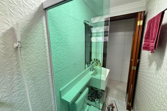 Banheiro 1 de casa à venda com 3 quartos, 150m² em Parque Boturussu, São Paulo