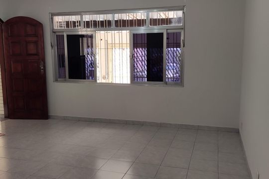 Sala de casa à venda com 2 quartos, 135m² em Jardim D’abril, Osasco