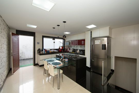 COZINHA de apartamento à venda com 5 quartos, 650m² em Santa Lúcia, Belo Horizonte