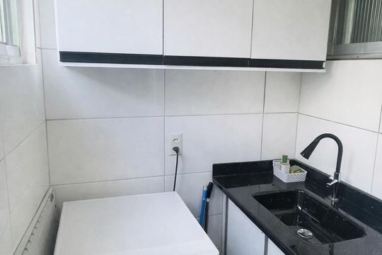 Área de serviço de apartamento à venda com 3 quartos, 72m² em Jardim Sabará, Porto Alegre