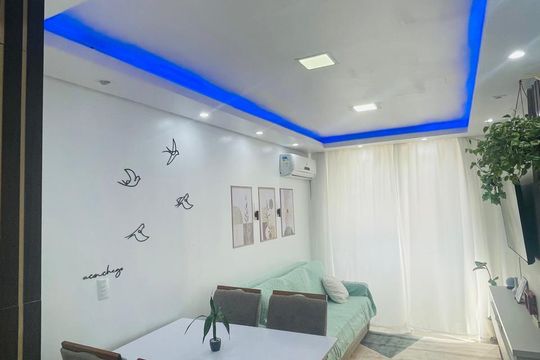 Sala de apartamento à venda com 3 quartos, 72m² em Jardim Sabará, Porto Alegre