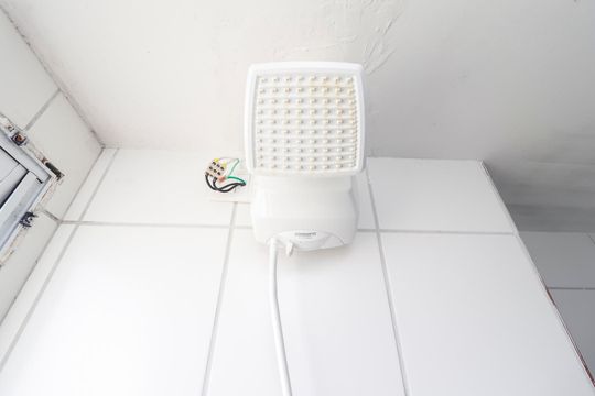 Banheiro de kitnet/studio à venda com 1 quarto, 24m² em Vila Campanela, São Paulo