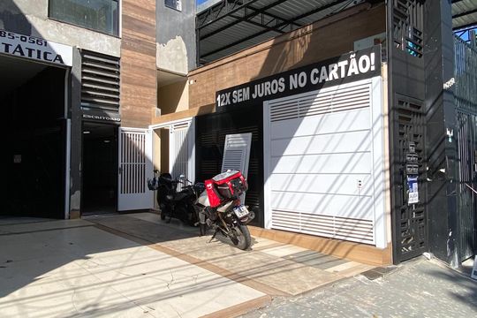 Fachada de casa para alugar com 2 quartos, 70m² em Vila Marieta, São Paulo