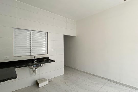 Cozinha /área de serviço de casa para alugar com 2 quartos, 70m² em Vila Marieta, São Paulo