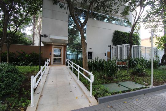 Fachada de apartamento para alugar com 2 quartos, 76m² em Vila Olímpia, São Paulo