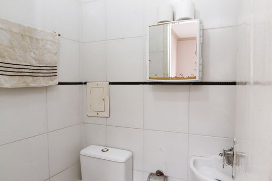 Lavabo de apartamento à venda com 4 quartos, 130m² em Cinquentenario, Belo Horizonte