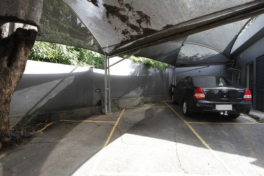 Garagem de apartamento à venda com 4 quartos, 130m² em Cinquentenario, Belo Horizonte
