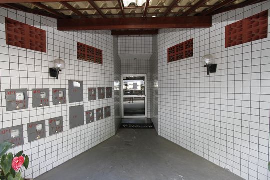 Entrada de apartamento à venda com 4 quartos, 130m² em Cinquentenario, Belo Horizonte