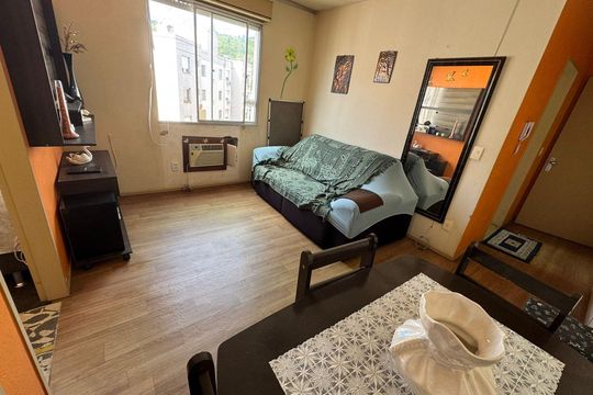 Sala de apartamento para alugar com 1 quarto, 36m² em Morro Santana, Porto Alegre