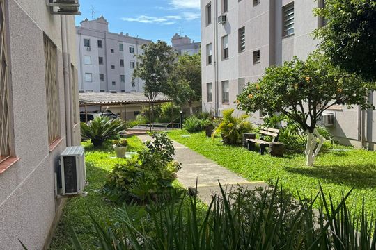 Área externa de apartamento para alugar com 1 quarto, 36m² em Morro Santana, Porto Alegre