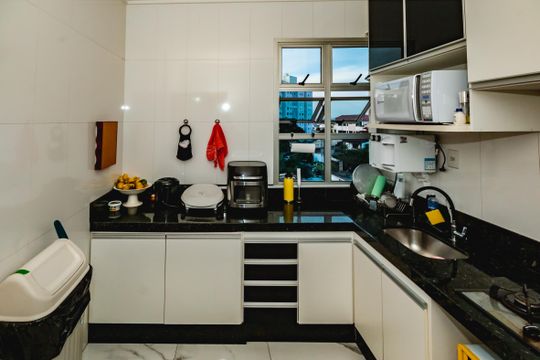 Apartamento à venda com 3 quartos, 130m² em Santa Amelia, Belo Horizonte