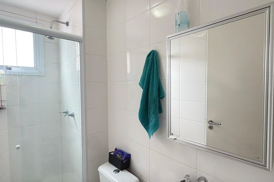 Banheiro de apartamento à venda com 2 quartos, 43m² em Belenzinho, São Paulo