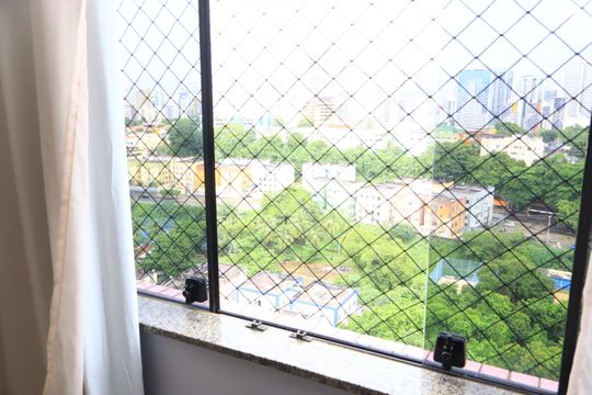 Sala de apartamento para alugar com 3 quartos, 68m² em Stiep, Salvador