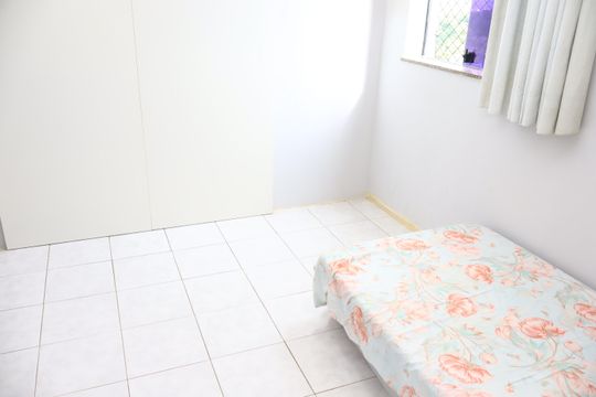 Quarto 2 de apartamento para alugar com 3 quartos, 68m² em Stiep, Salvador