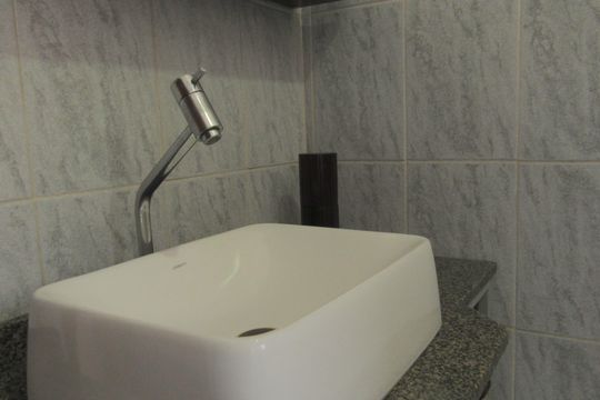 Banheiro 2 de casa à venda com 3 quartos, 231m² em Veloso, Osasco