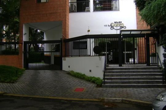 Fachada de apartamento à venda com 2 quartos, 56m² em Itaim Bibi, São Paulo