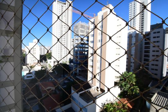 Quarto 1 - Vista de apartamento à venda com 4 quartos, 198m² em Cambuí, Campinas