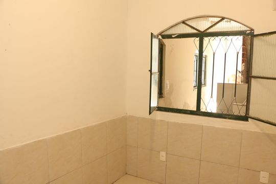 quarto de casa para alugar com 2 quartos, 108m² em Belterra, Nova Iguaçu