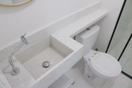 Banheiro de apartamento para alugar com 1 quarto, 30m² em Água Branca, São Paulo