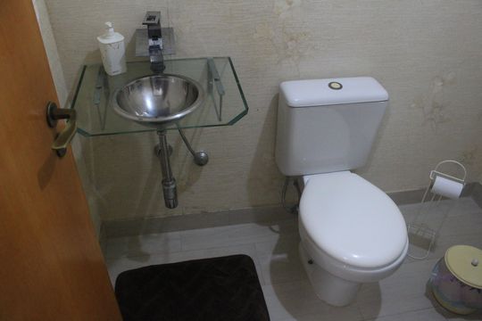 Lavabo de apartamento à venda com 2 quartos, 76m² em Nova Gerti, São Caetano do Sul