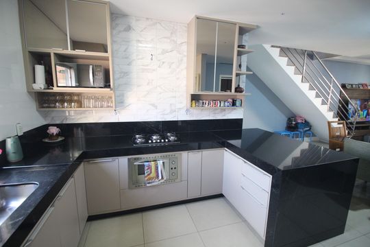 Cozinha de casa à venda com 3 quartos, 305m² em Jardim Riacho das Pedras, Contagem