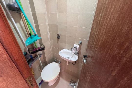 Banheiro de serviço de apartamento para alugar com 3 quartos, 221m² em Recreio dos Bandeirantes, Rio de Janeiro