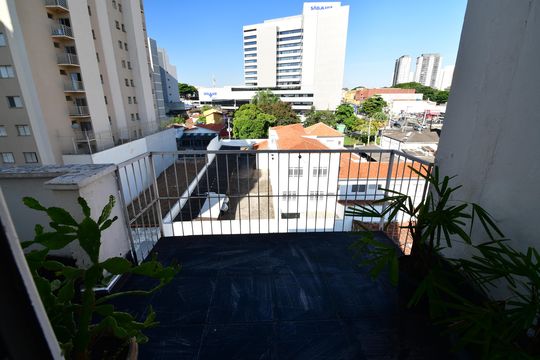 Sala - Vista de apartamento à venda com 1 quarto, 60m² em Centro, Campinas