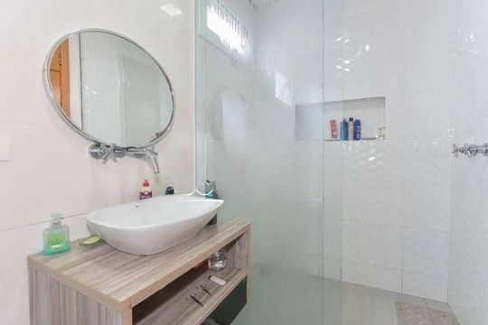 Banheiro 1 de casa para alugar com 3 quartos, 389m² em Alto da XV, Curitiba