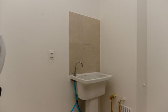 Cozinha de apartamento para alugar com 2 quartos, 35m² em Limão, São Paulo
