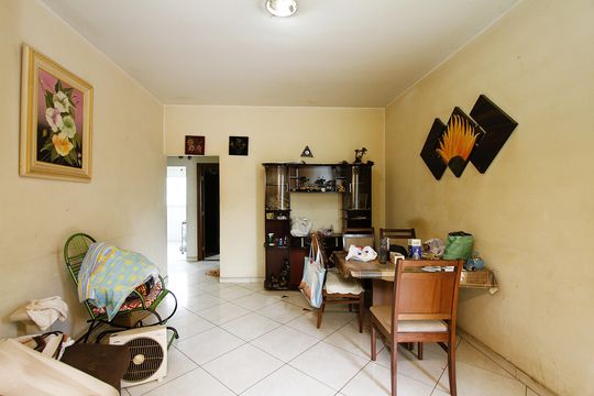 Sala de casa à venda com 2 quartos, 120m² em Calafate, Belo Horizonte