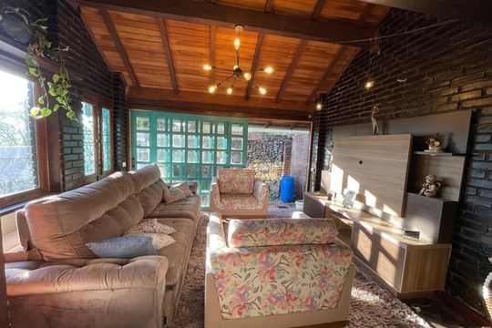 Casa à venda com 3 quartos, 155m² em Guarani, Novo Hamburgo