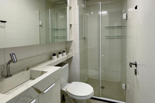Banheiro de apartamento para alugar com 1 quarto, 24m² em Vila Santa Catarina, São Paulo