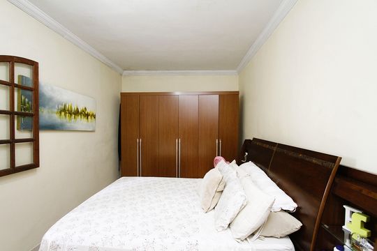 Quarto 1 de casa para alugar com 4 quartos, 280m² em Nova Gameleira, Belo Horizonte