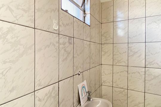 Banheiro de kitnet/studio à venda com 1 quarto, 24m² em Jardim Belem, São Paulo