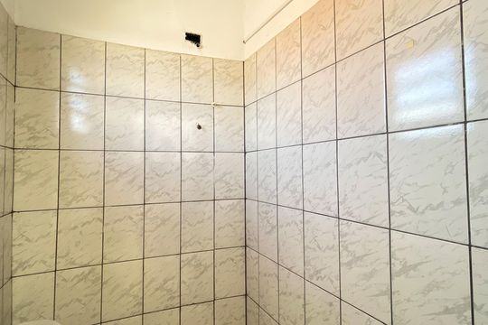 Banheiro de kitnet/studio à venda com 1 quarto, 24m² em Jardim Belem, São Paulo