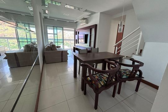 Sala de apartamento para alugar com 4 quartos, 198m² em Recreio dos Bandeirantes, Rio de Janeiro