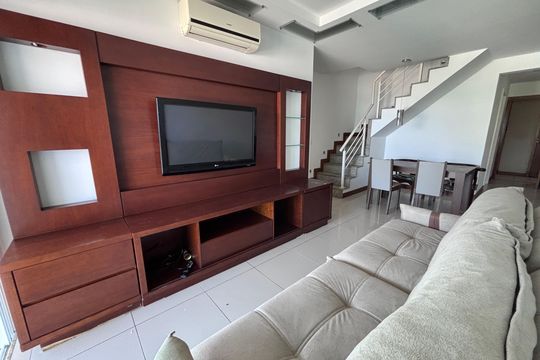 Sala de apartamento para alugar com 4 quartos, 198m² em Recreio dos Bandeirantes, Rio de Janeiro