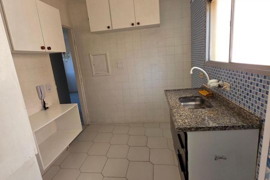 Apartamento à venda com 2 quartos, 55m² em Vila Fachini, São Paulo