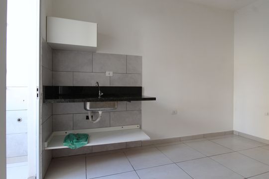 Sala/Quarto de casa para alugar com 1 quarto, 20m² em Vila Olímpia, São Paulo