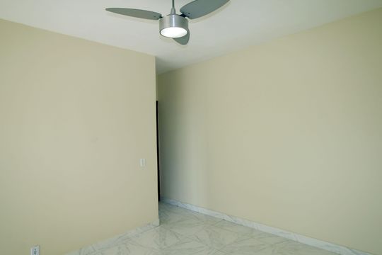 Sala de apartamento à venda com 2 quartos, 67m² em Irajá, Rio de Janeiro
