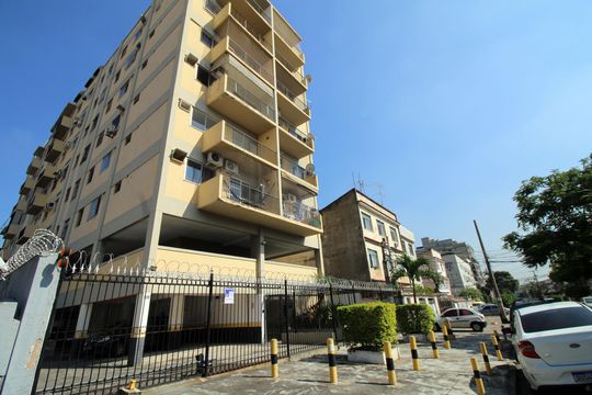 Fachada do Prédio de apartamento à venda com 2 quartos, 67m² em Irajá, Rio de Janeiro