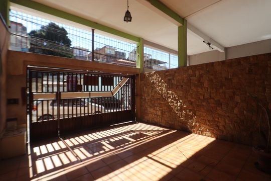 Garagem de casa à venda com 3 quartos, 160m² em Vila Cruzeiro, São Paulo