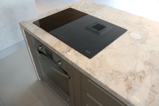 Cozinha de apartamento para alugar com 3 quartos, 140m² em Água Branca, São Paulo