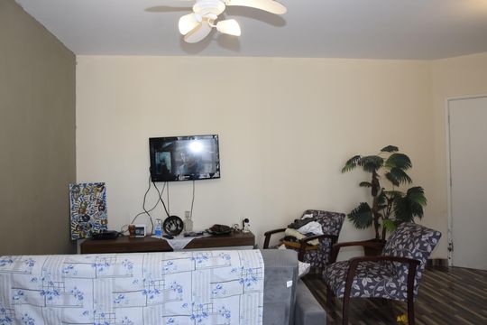 Apartamento para alugar com 2 quartos, 82m² em Jardim Branca Flor, Embu das Artes