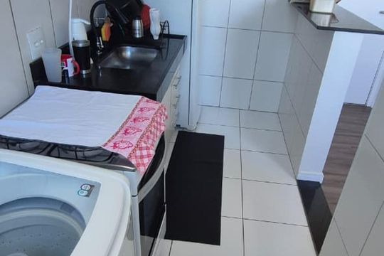 Cozinha de apartamento à venda com 2 quartos, 44m² em Jardim Marcia, Campinas