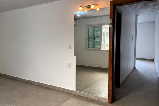Quarto 2 de casa à venda com 5 quartos, 252m² em Harmonia, Canoas