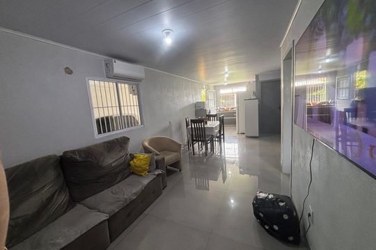 Sala de casa à venda com 2 quartos, 138m² em Feitoria, São Leopoldo